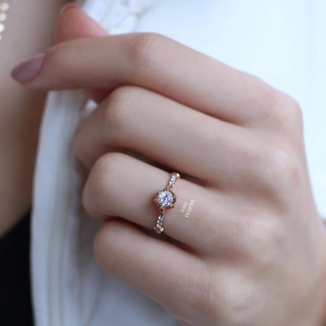 0.40 Carat Solitaire Diamond Ring