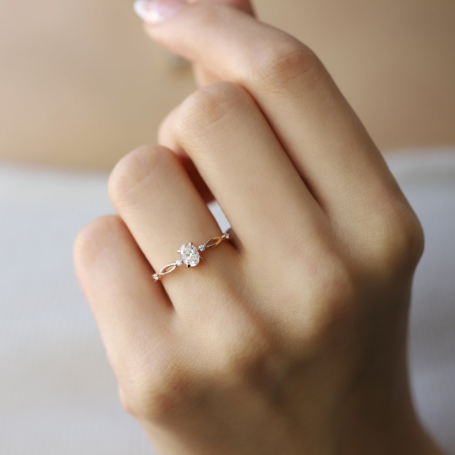 0.45 Karat E VS1 GIA-zertifizierter Vintage Nina Design Diamantring