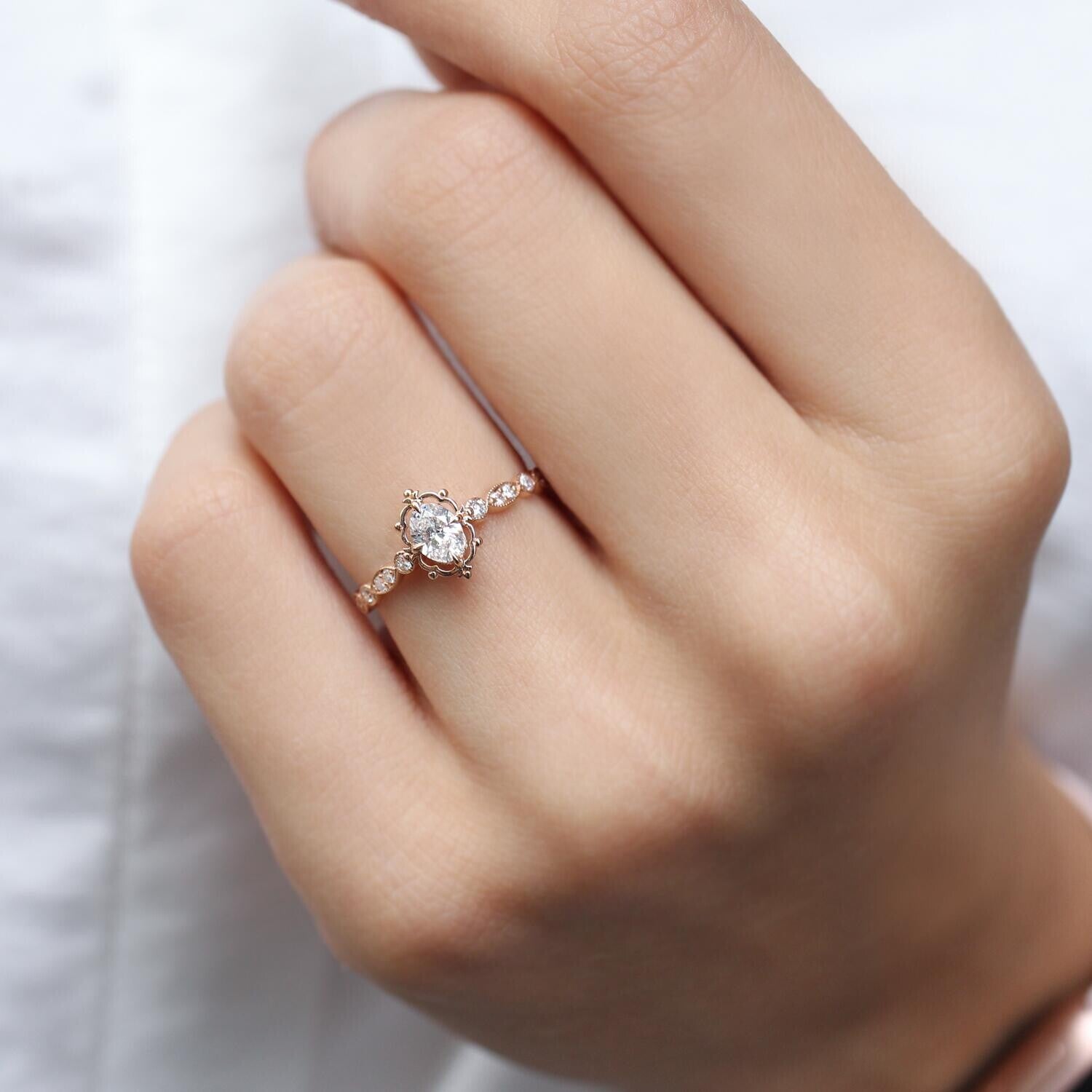 0.45 Karat F SI2 HRD-zertifizierter Vintage Aria Diamantring