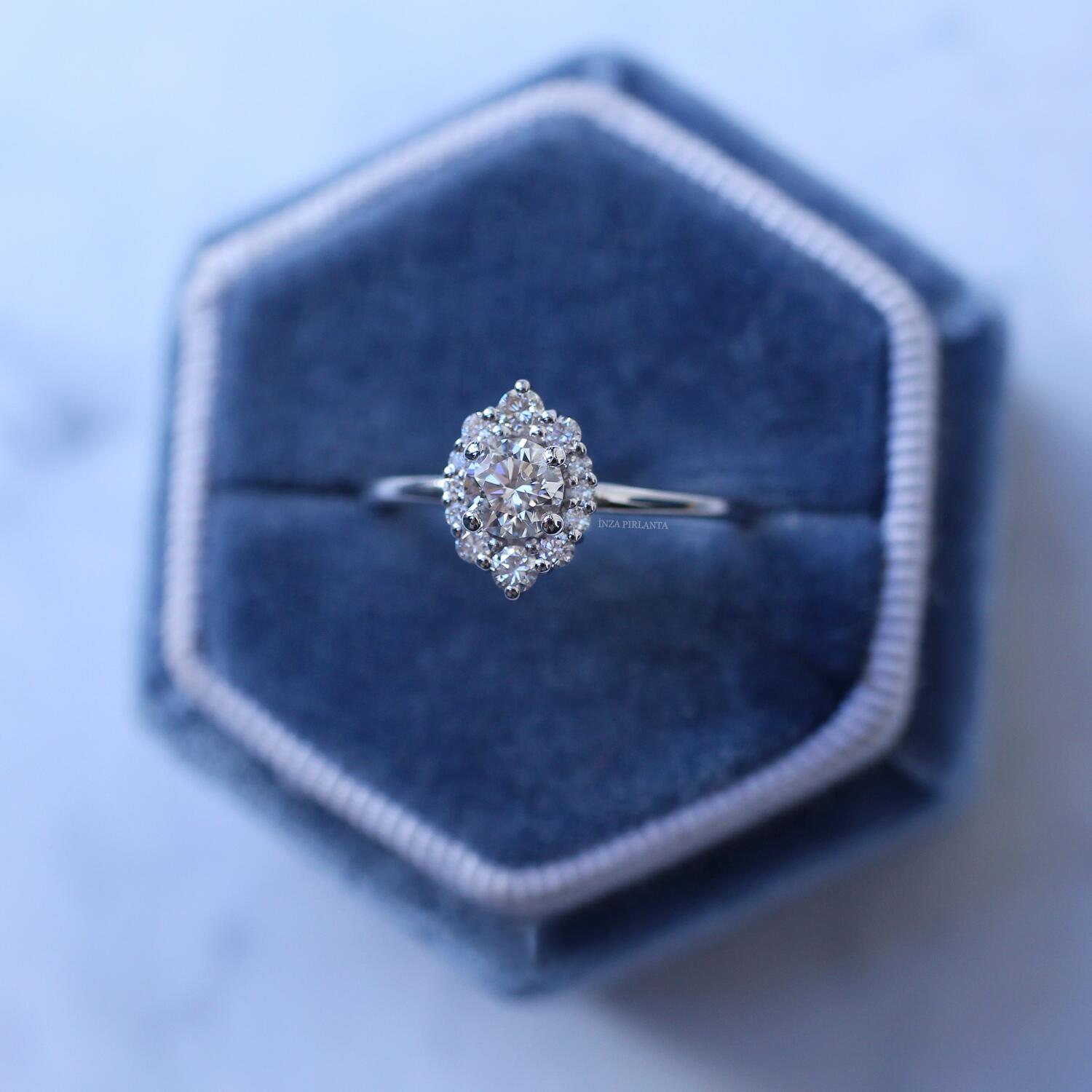 0.50 Karat Vintage Lina Design Diamantring