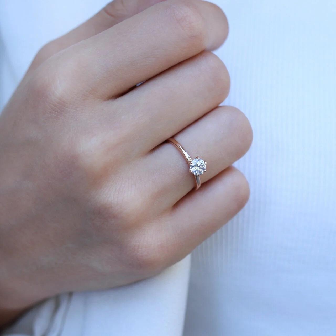 0.60 Carat F SI1 HRD Certified Diamond Solitaire Ring