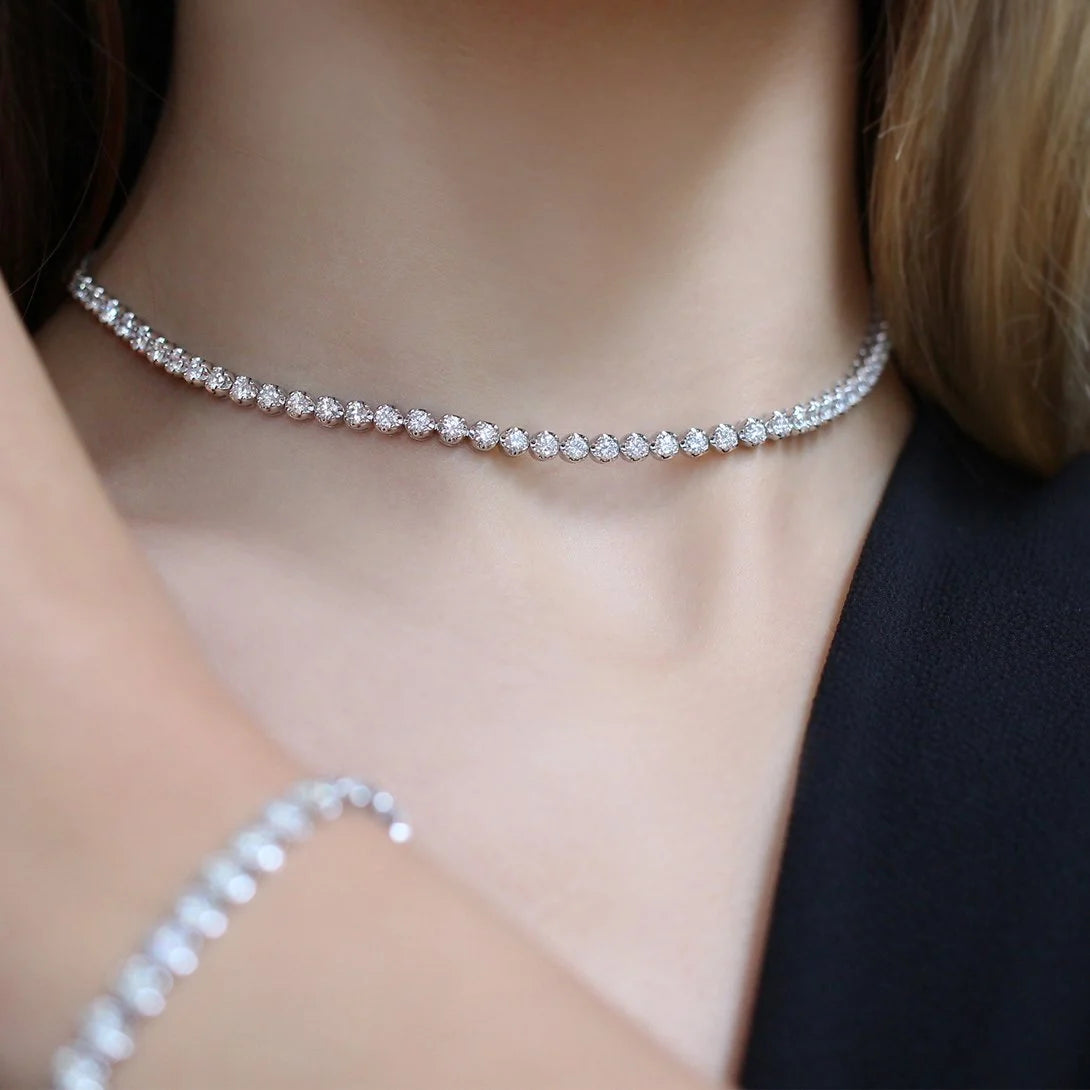 7,50 Karat Collier im Flussdesign