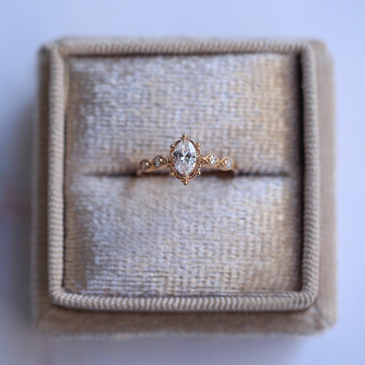 Vintage Aria White Topaz & Diamond Ring