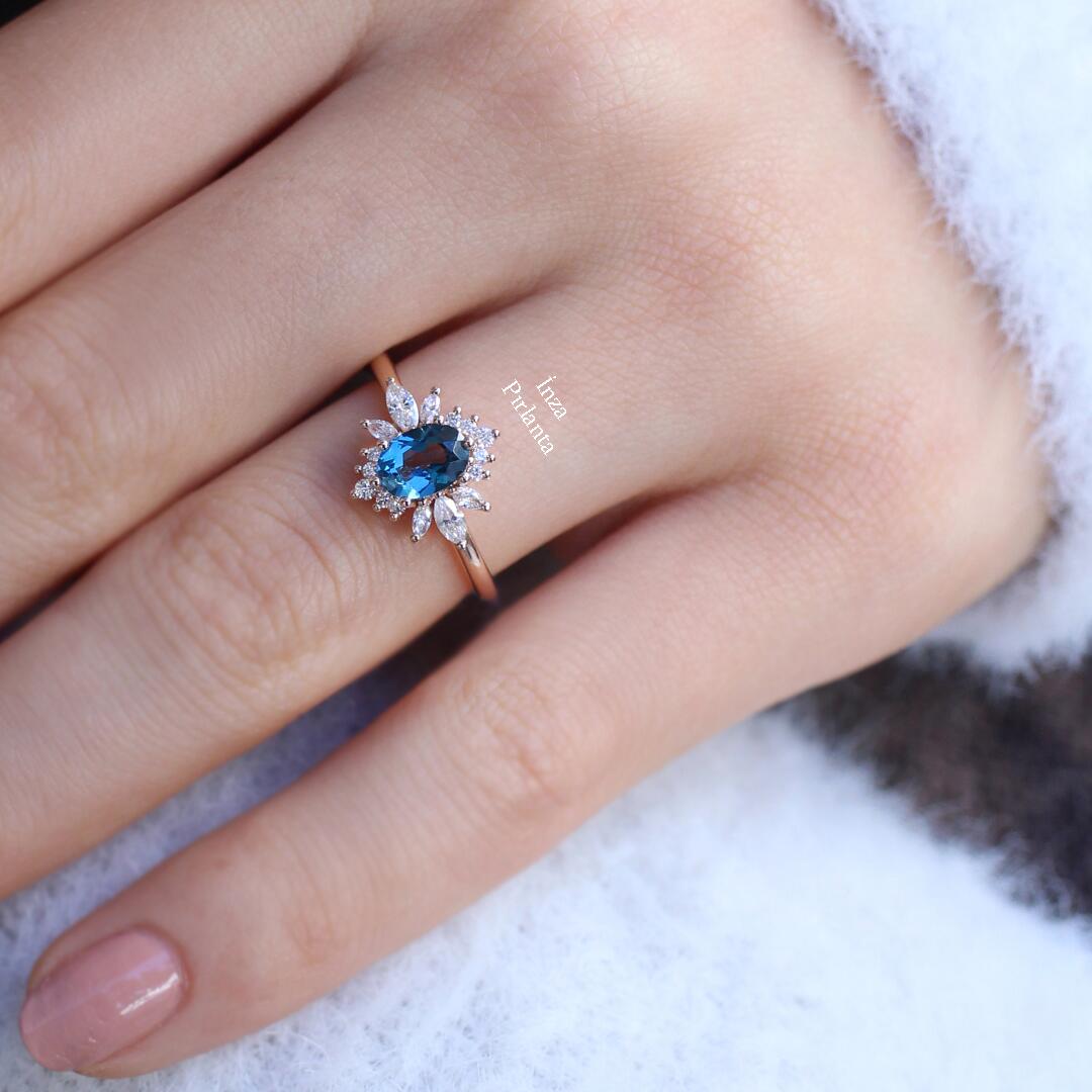 Vintage Artemis London Blue & Diamond Ring