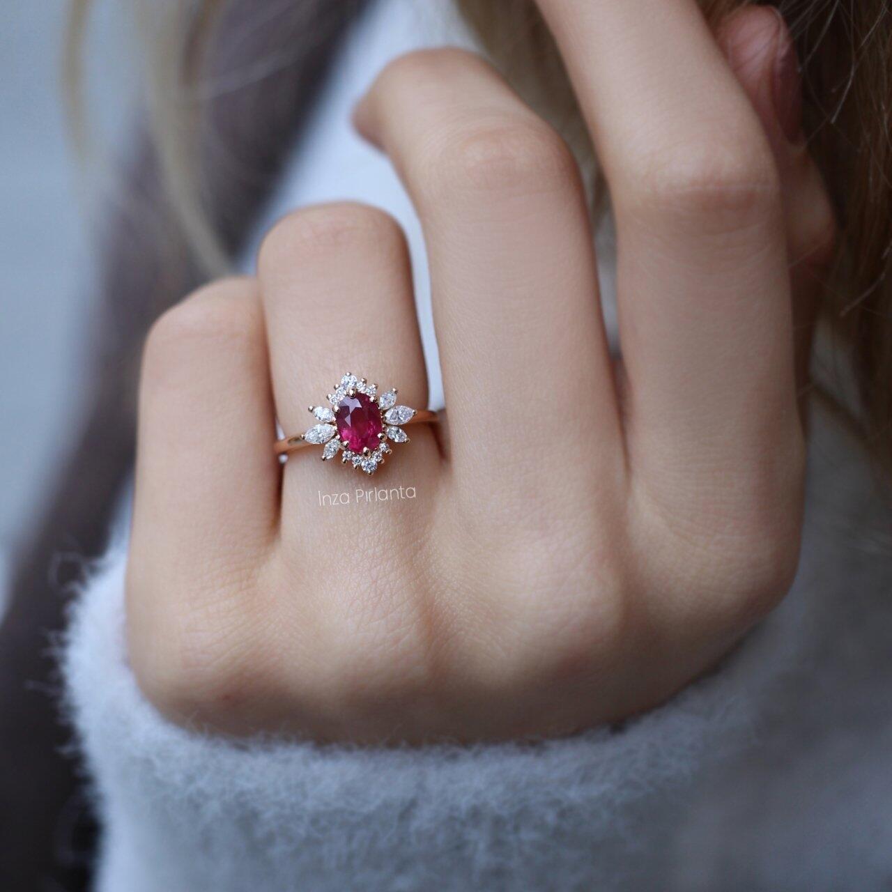Vintage Artemis Ruby & Diamond Ring