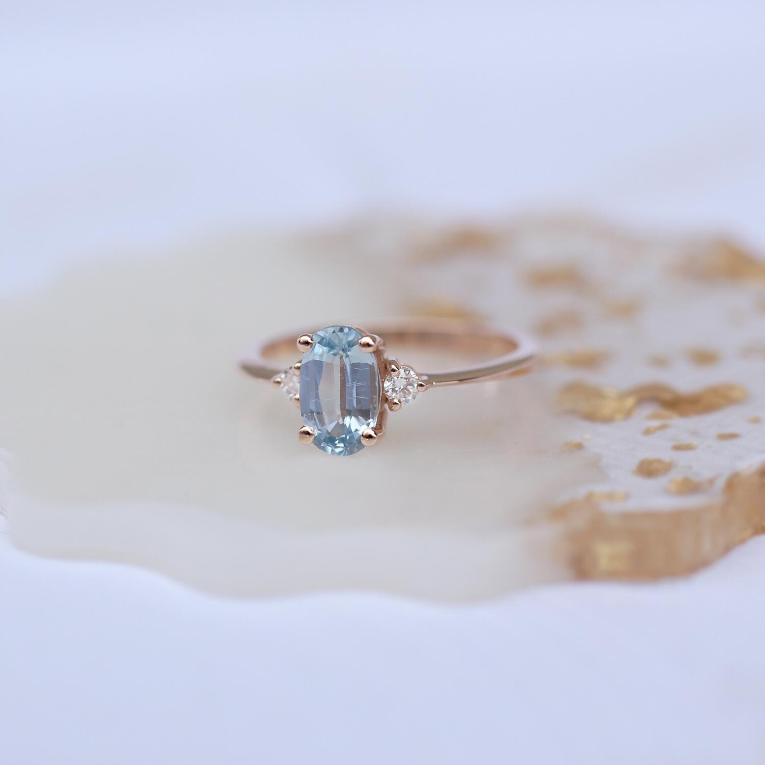 Vintage Blue Topaz & Diamond Ring