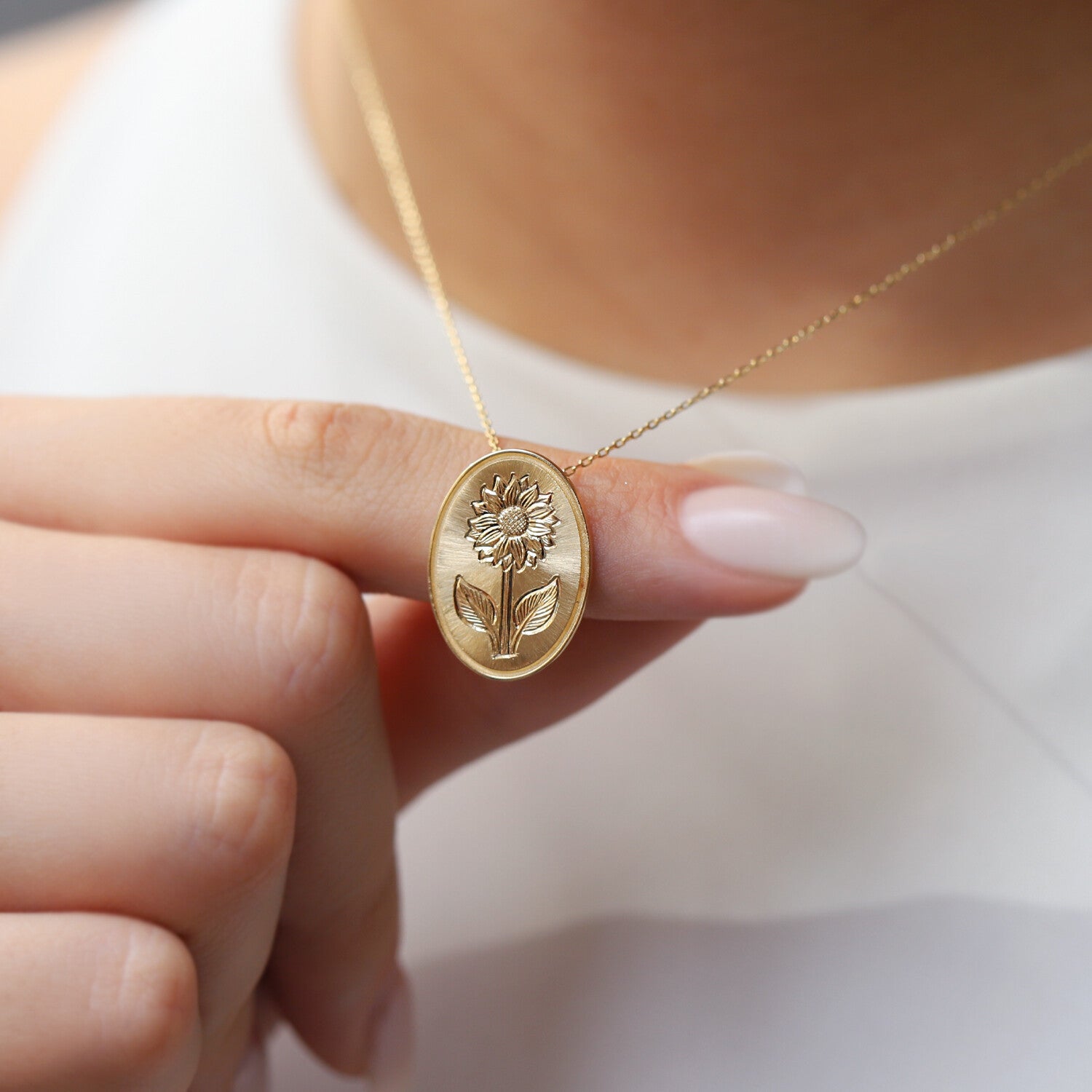 Vintage Handcrafted Sunflower Necklace