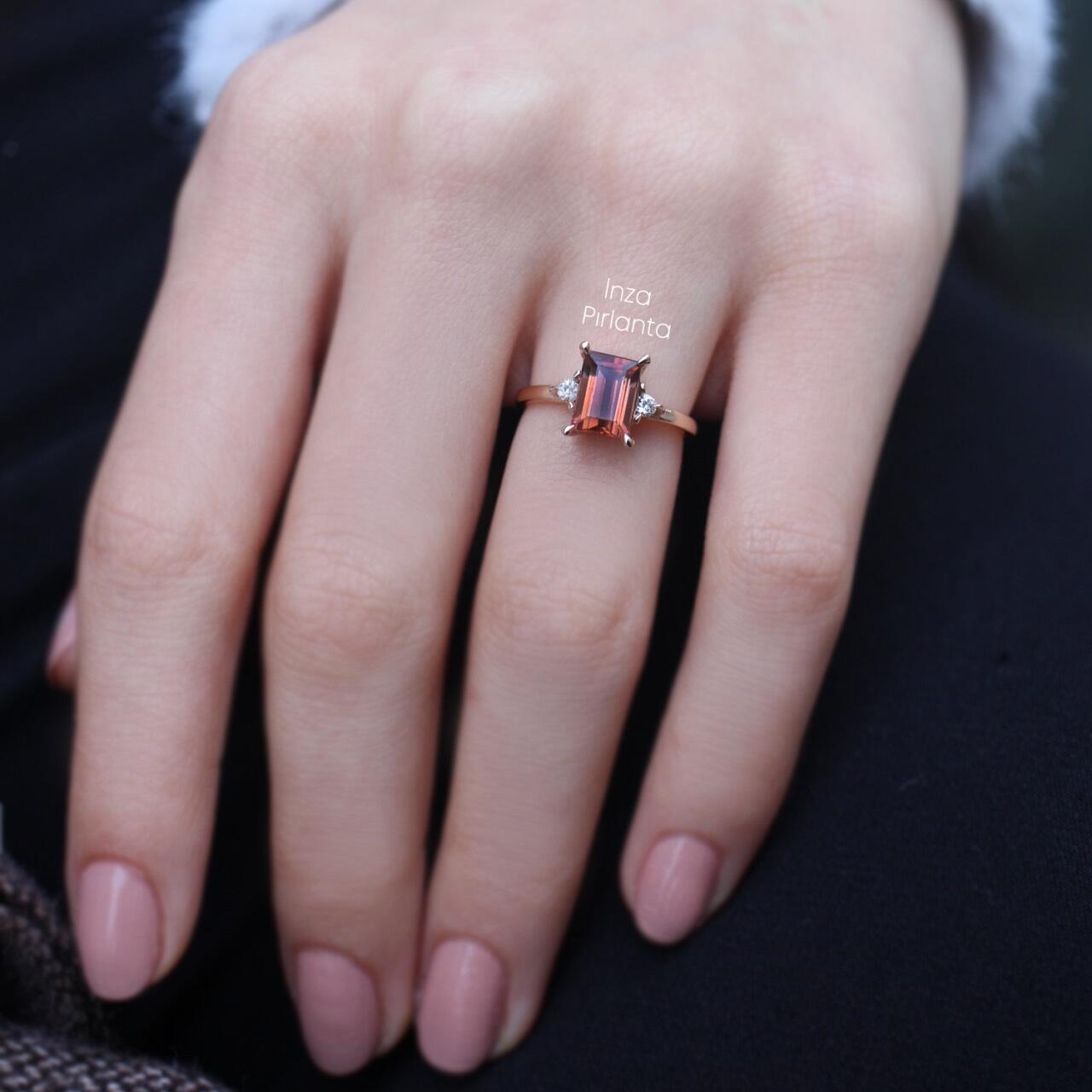 Vintage Design Tourmaline & Diamond Ring