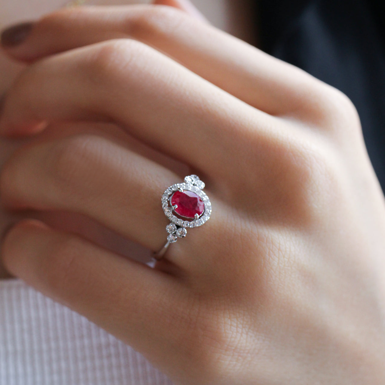 Vintage Ruby Design & Diamond Ring
