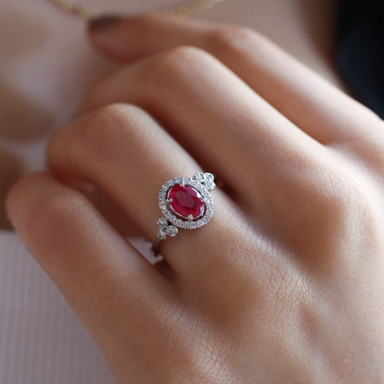Vintage Ruby Design & Diamond Ring
