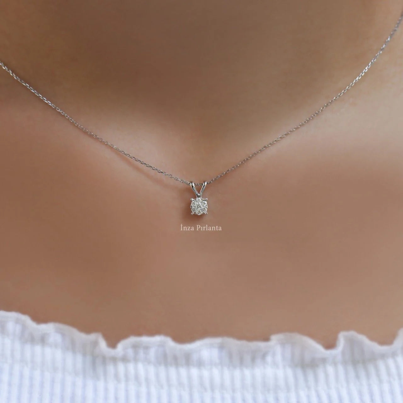 0.15 Karat Sonderanfertigung Diamant-Coronet-Halskette