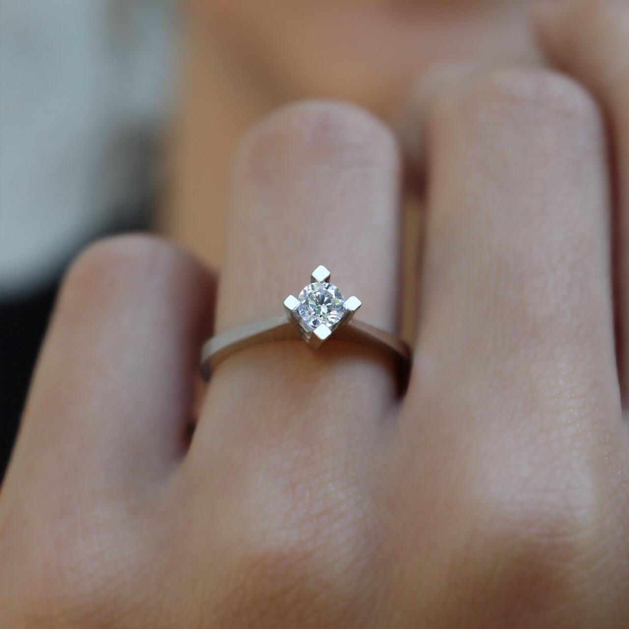 0.30 Carat Diamond Solitaire Ring