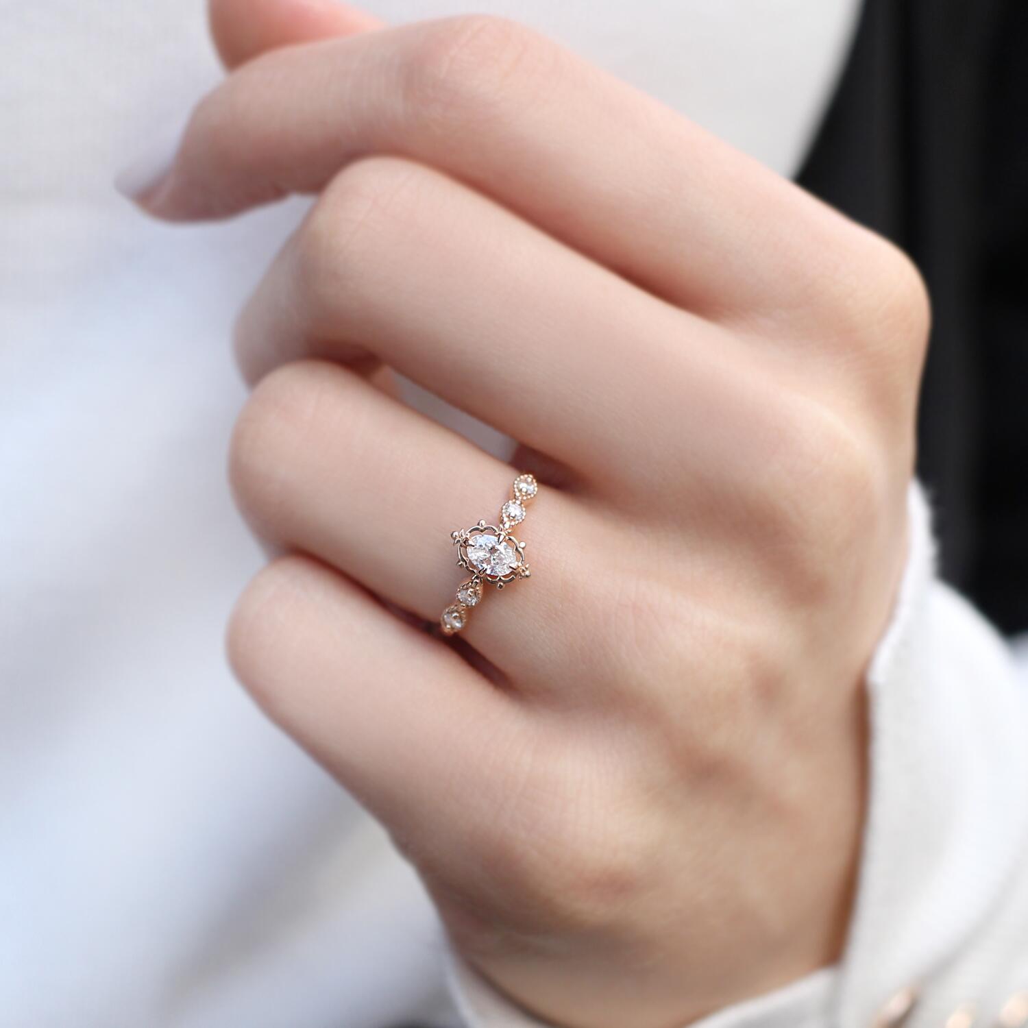 0.30 Carat Vintage Aria Design Diamond Ring