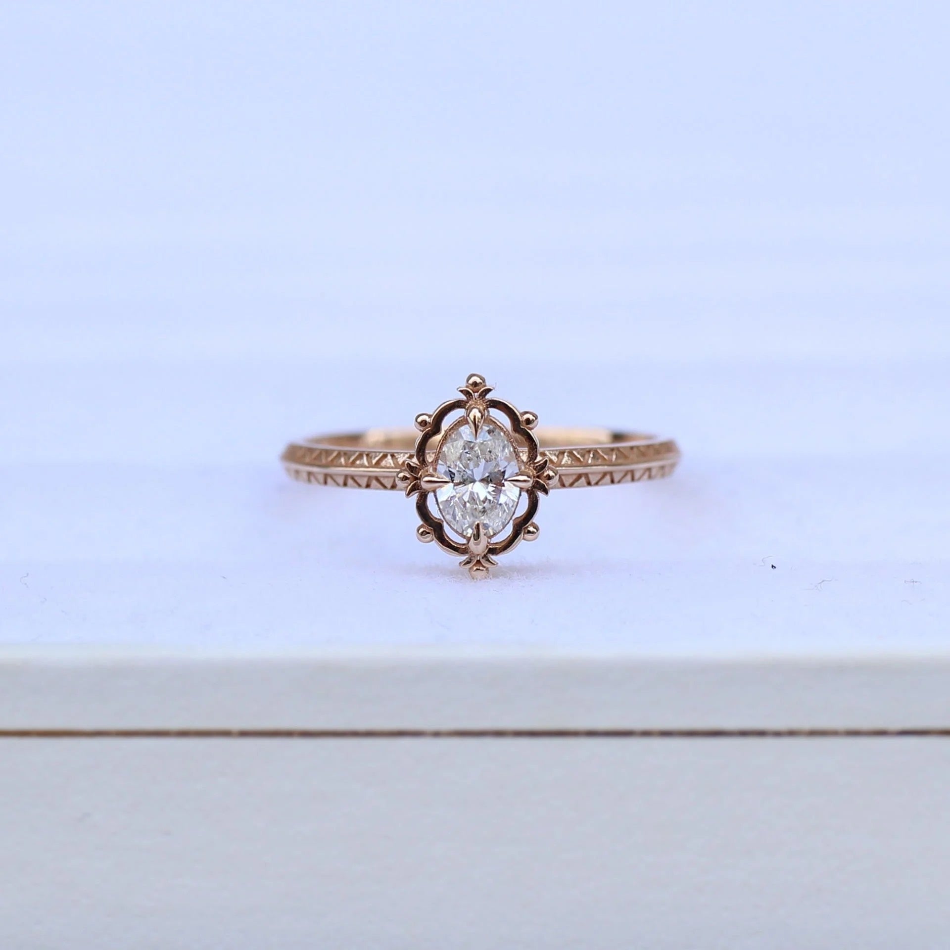 0,30 Karat Vintage Aria Design Diamantring