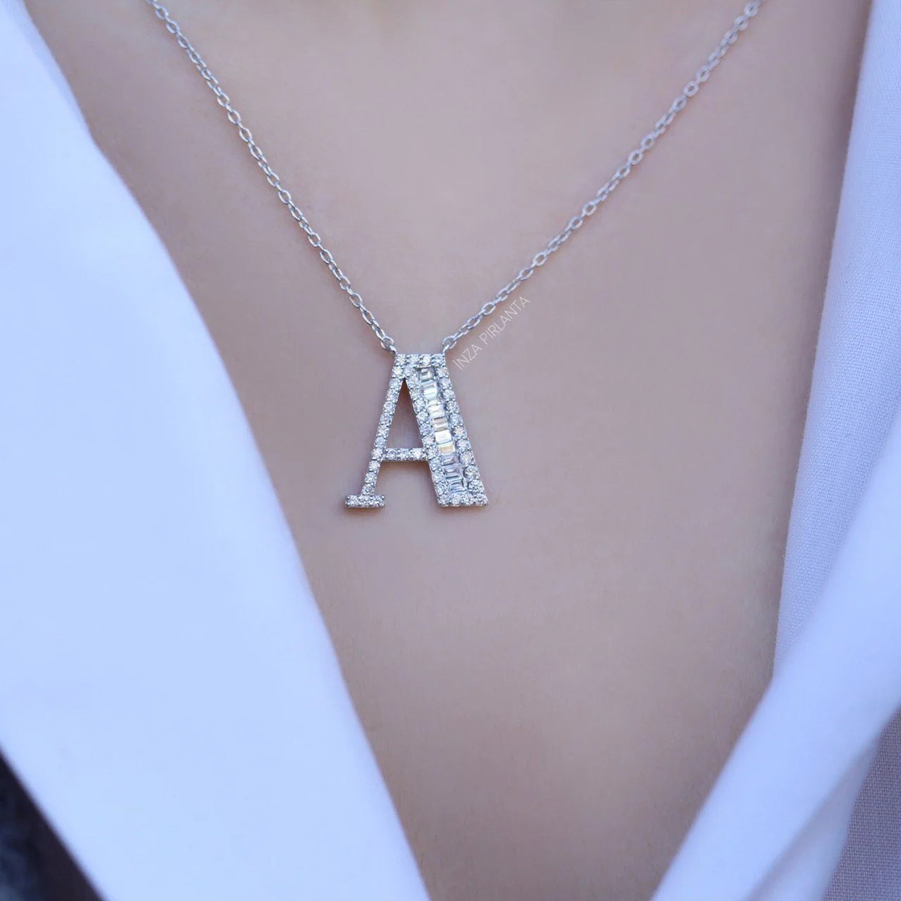 0.40 Karat Spezialdesign Diamant-Buchstabenkette