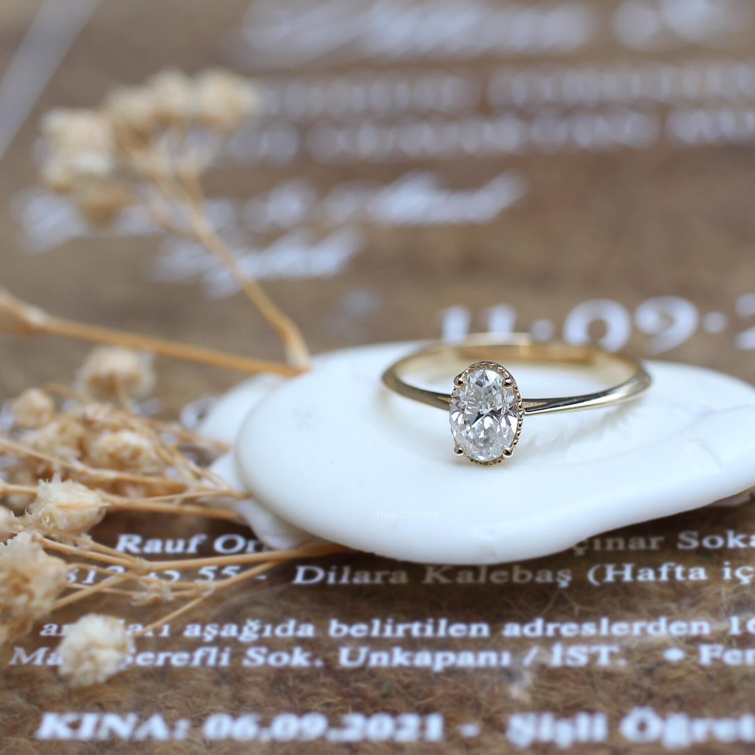 0.40 Karat Vintage Oval Diamantring Sonderanfertigung