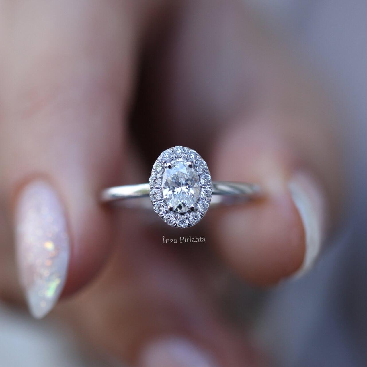 0.40 Carat Oval Diamond Ring