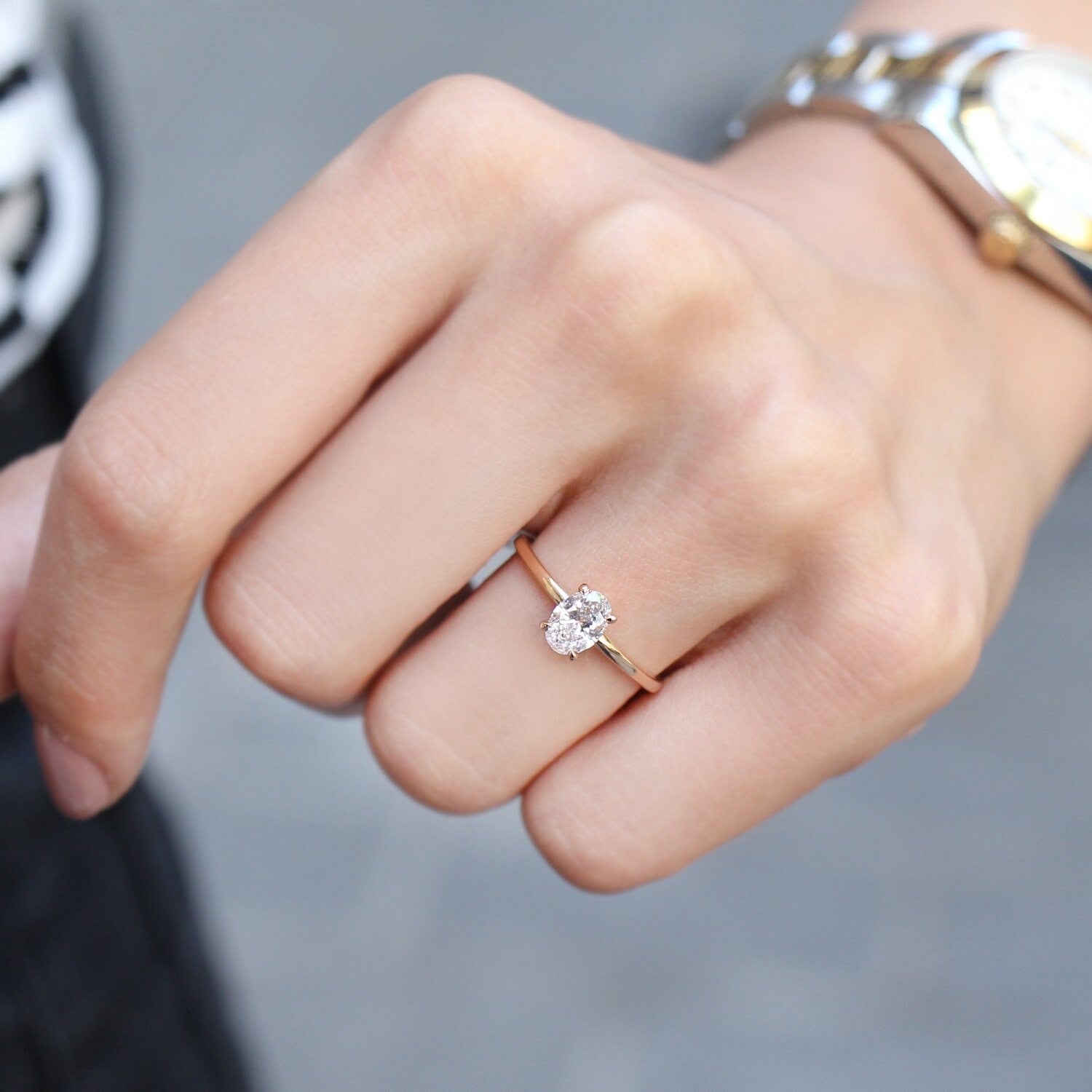0.70 Carat G SI2 HRD Certified Oval Diamond Solitaire Ring