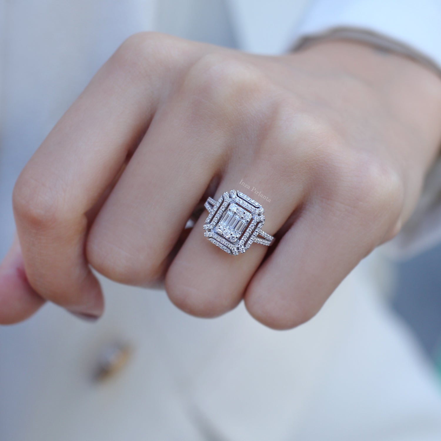0.75 Carat Diamond Baguette Ring