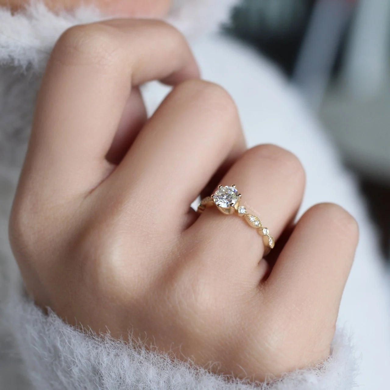 0.82 Carat F SI2 HRD Certified Vintage Design Solitaire Diamond Ring