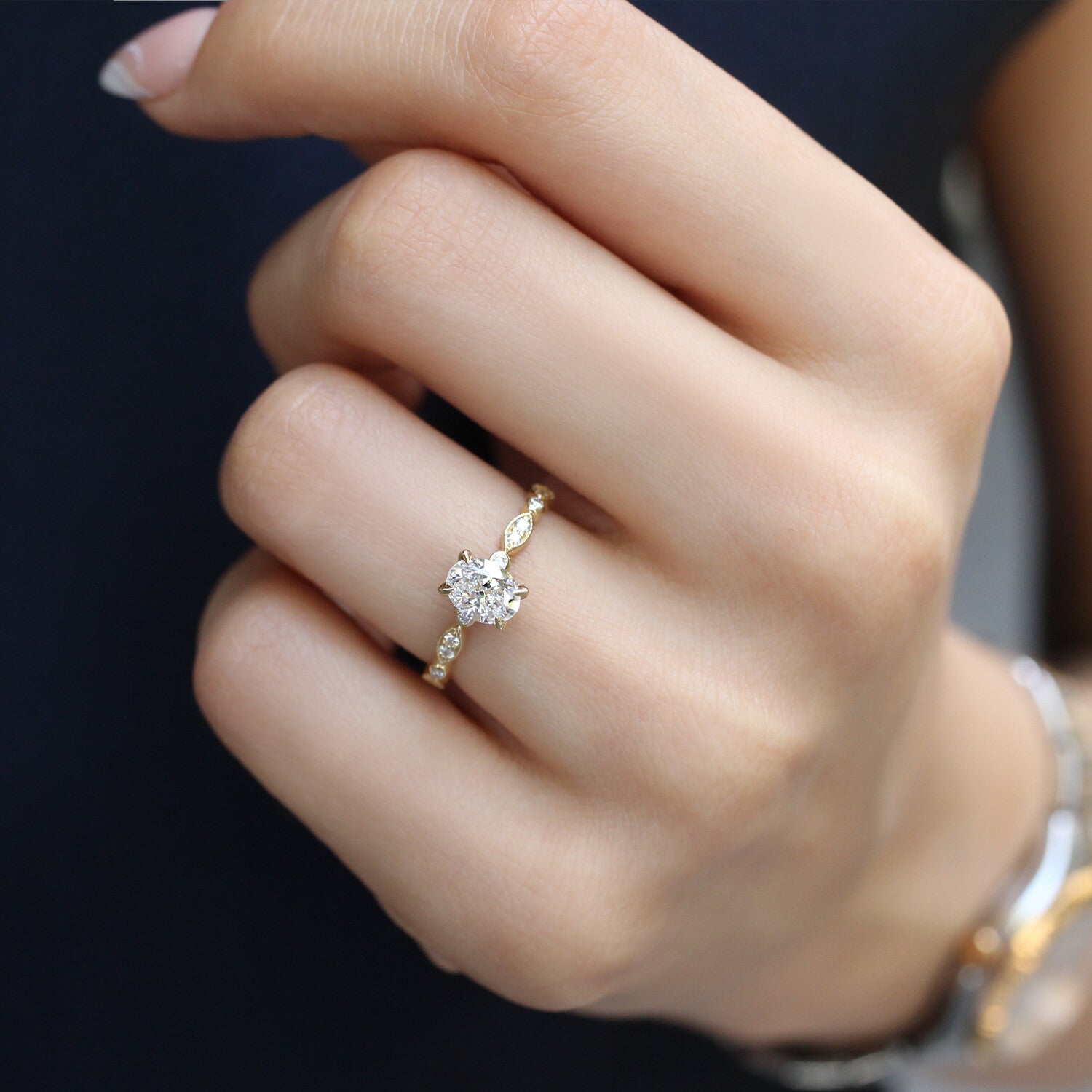 0.92 Carat Vintage Design Oval Diamond Solitaire Ring