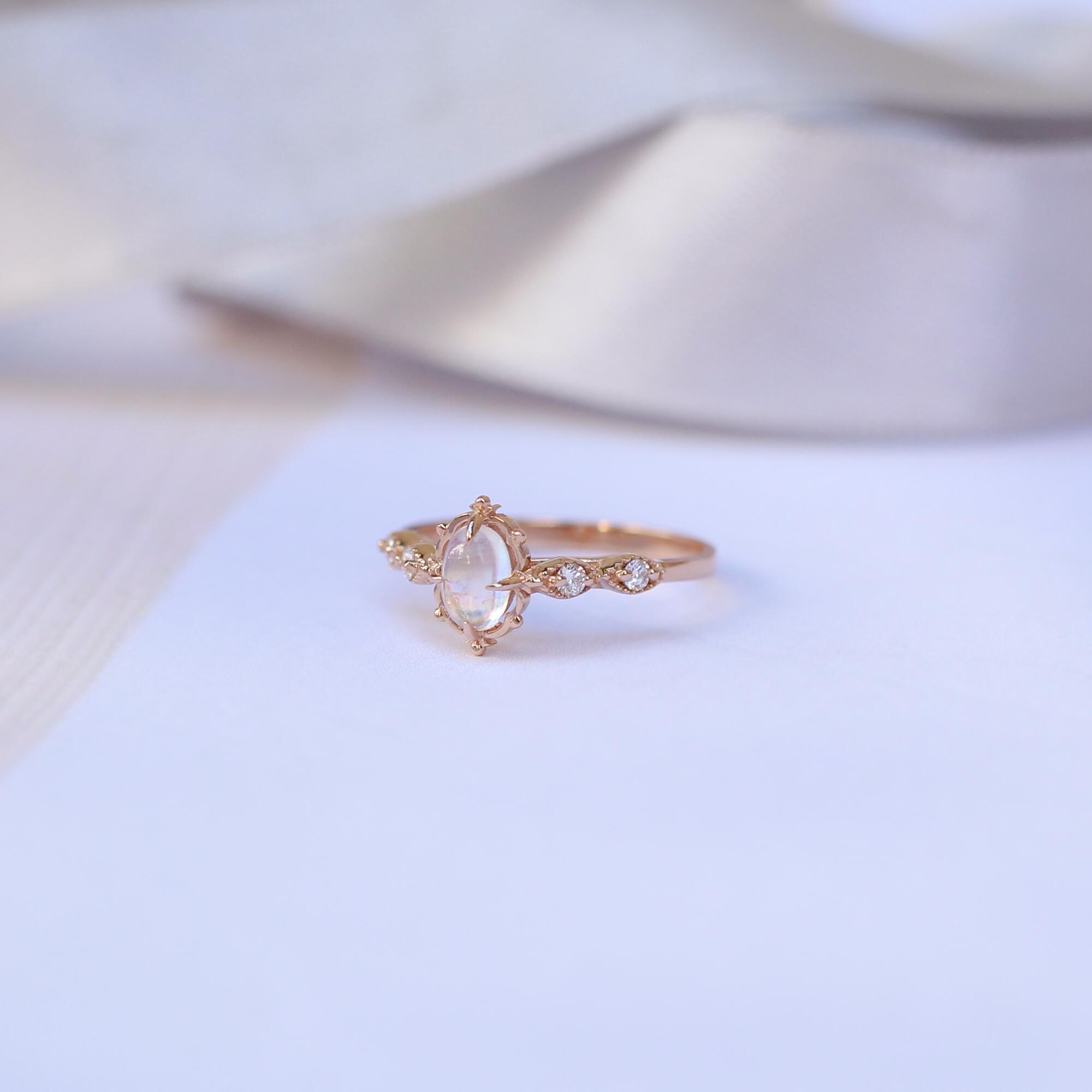 Vintage Aria Moonstone & Diamond Ring