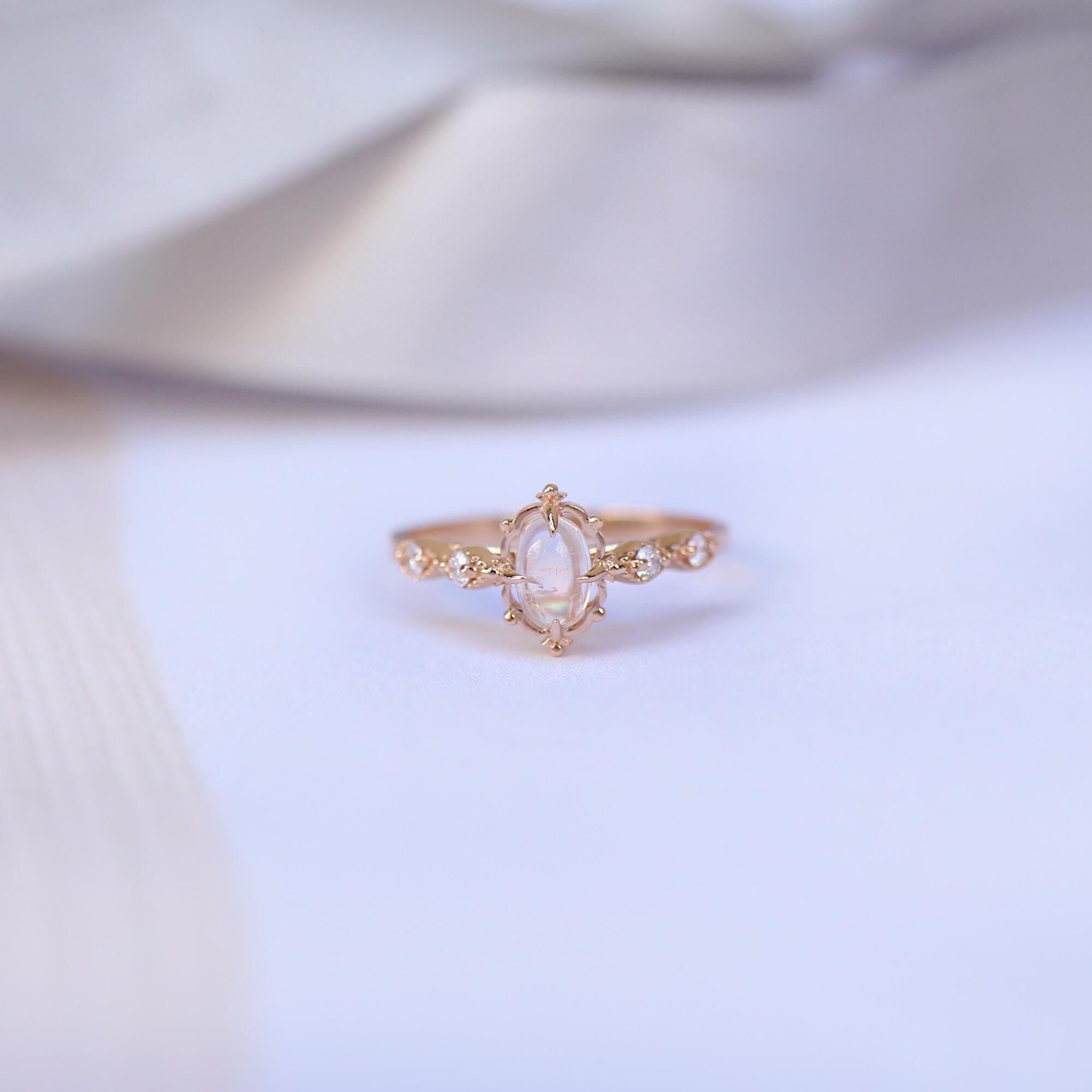 Vintage Aria Moonstone & Diamond Ring