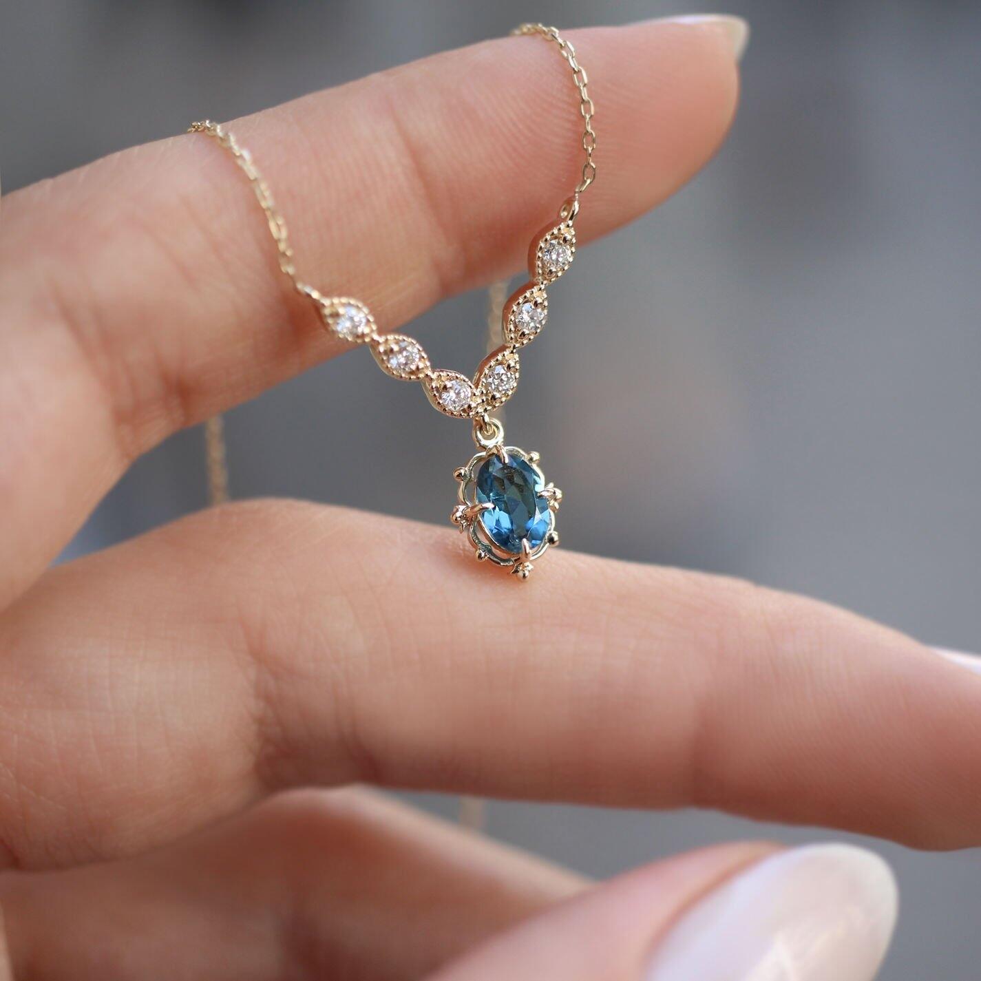 Vintage Aria London Blue & Diamant Halskette
