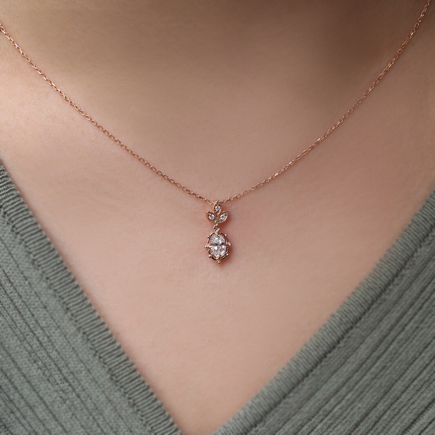 Vintage Aria Diamond & White Topaz Necklace