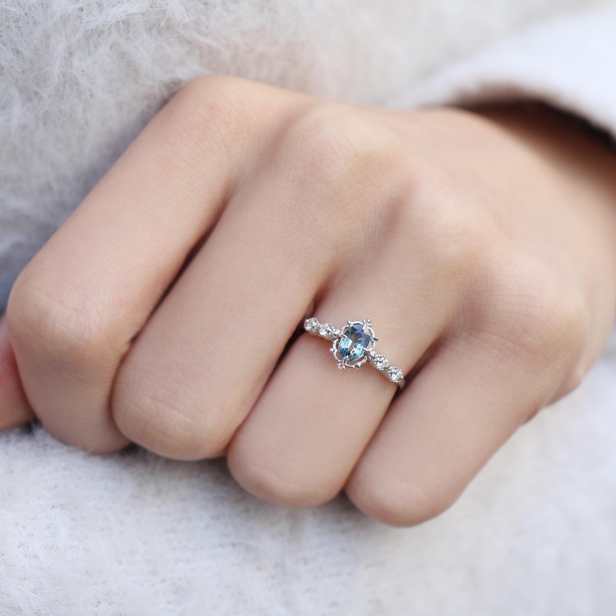 Vintage Aria Sapphire & Diamond Ring