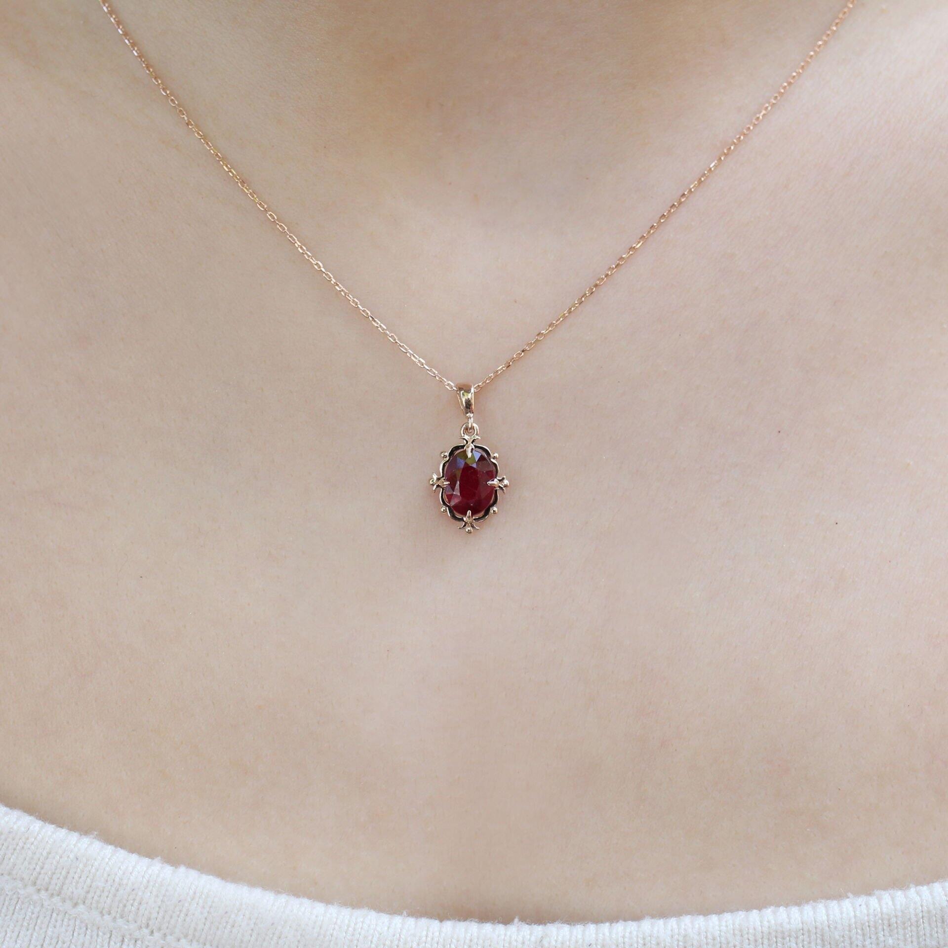 Vintage Aria Ruby Necklace