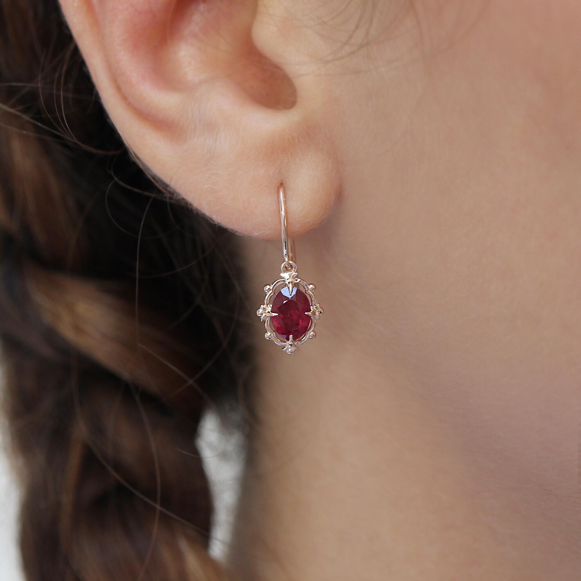 Vintage Aria Ruby Earrings