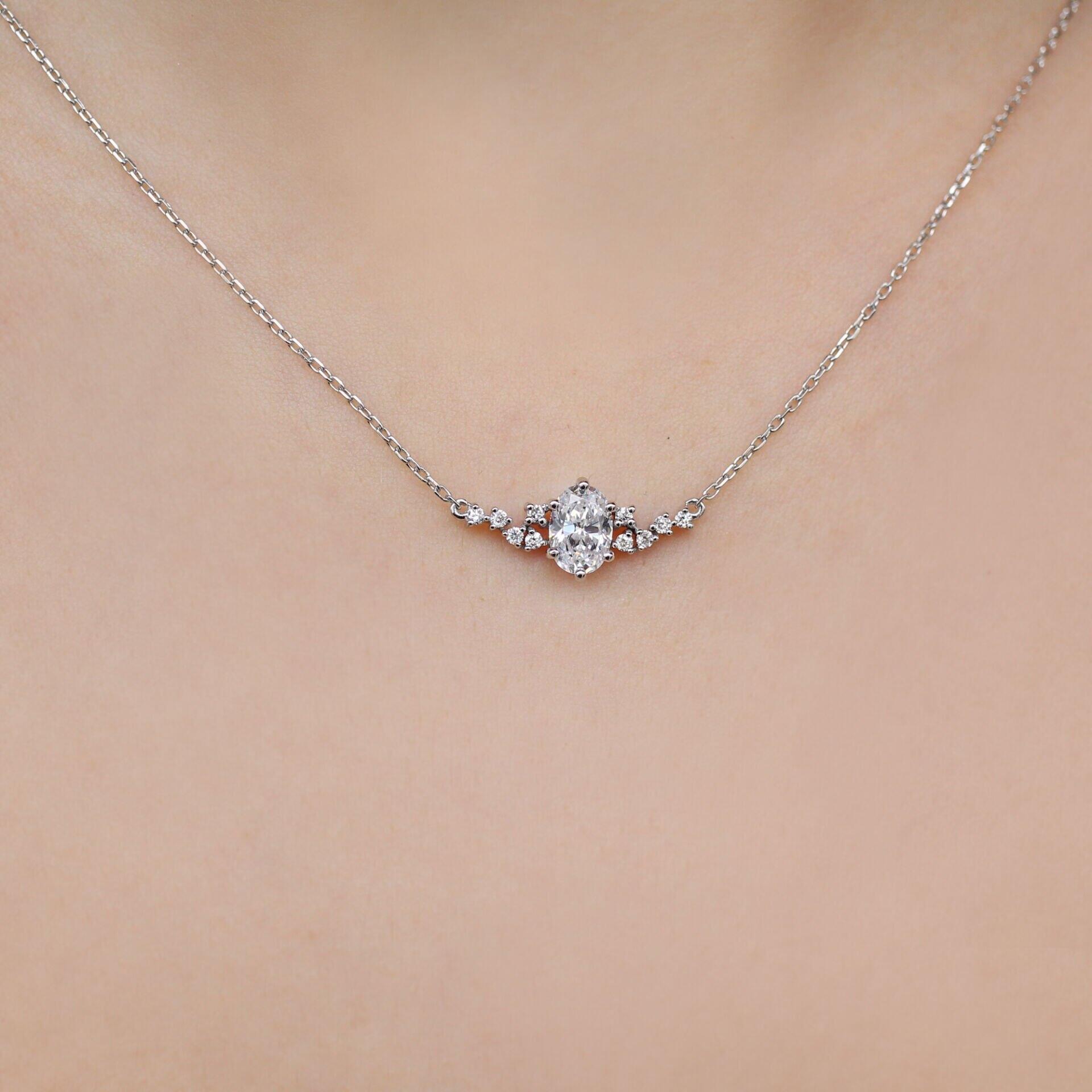 Vintage Asymmetrische Diamant & Weißtopas Halskette