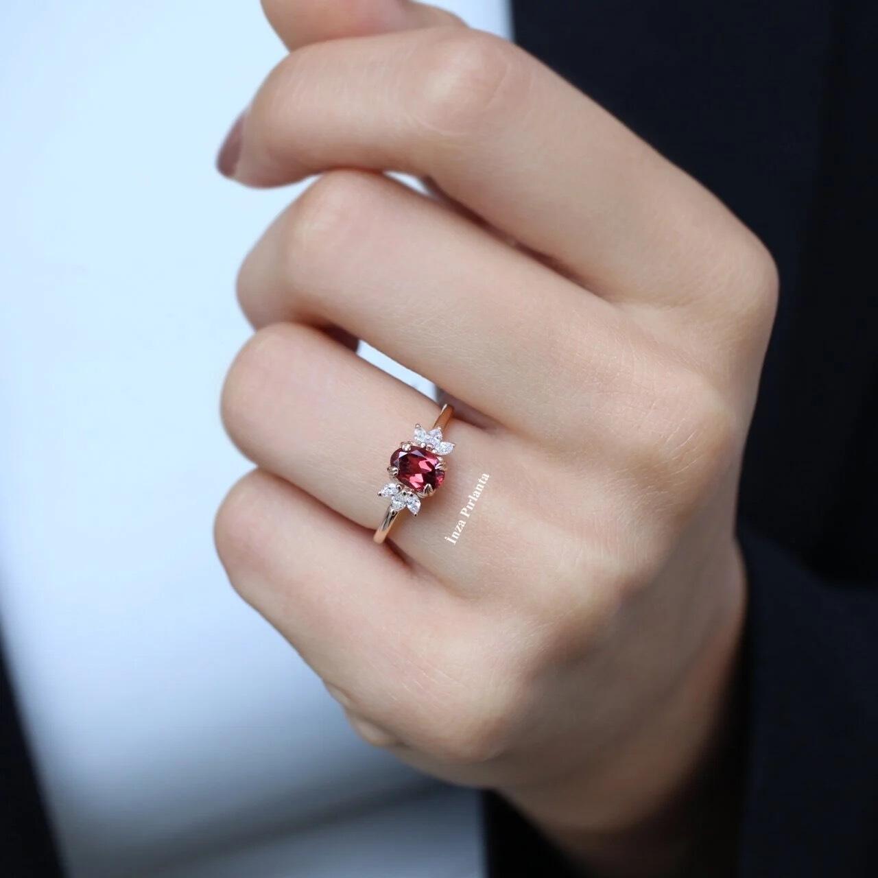 Vintage Mini Lotus Tourmaline & Diamond Ring