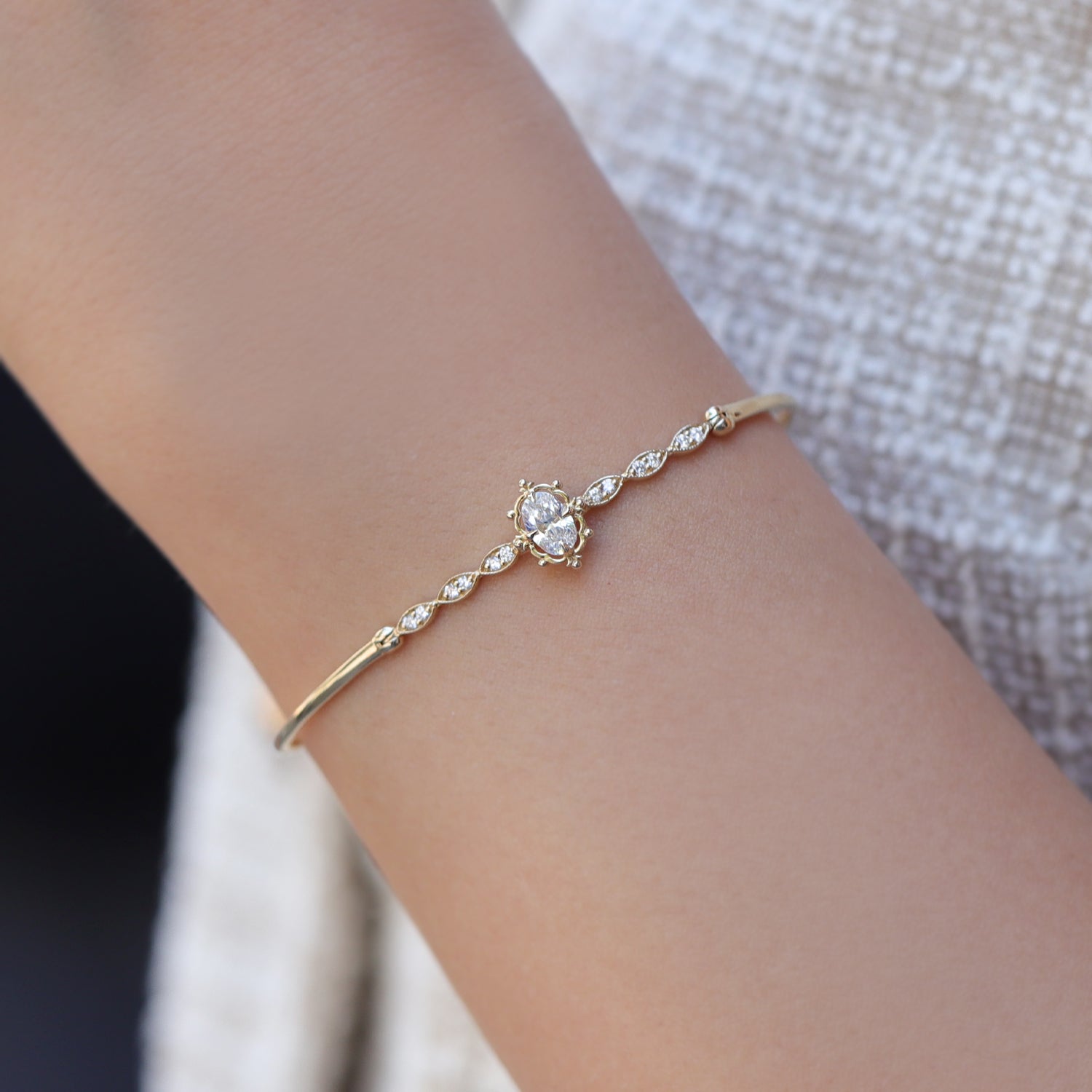Vintage Custom Design Aria Diamond & White Topaz Set