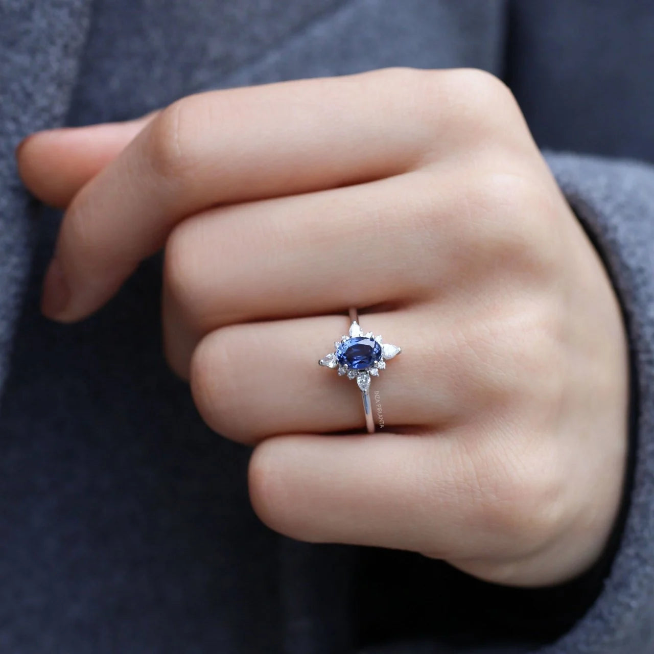 Vintage Selius Sapphire & Diamond Ring