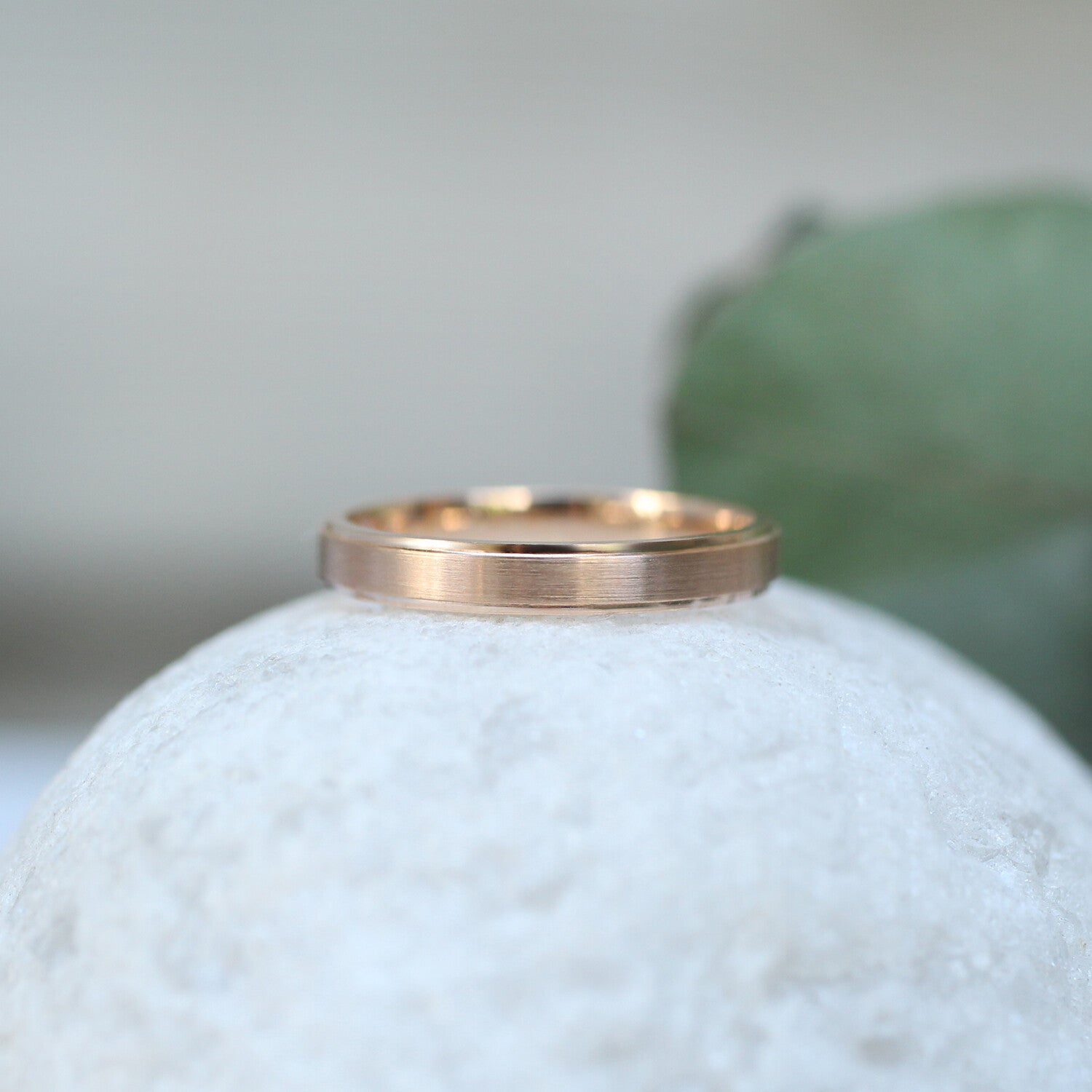 14K Gold Design Mira Wedding Band