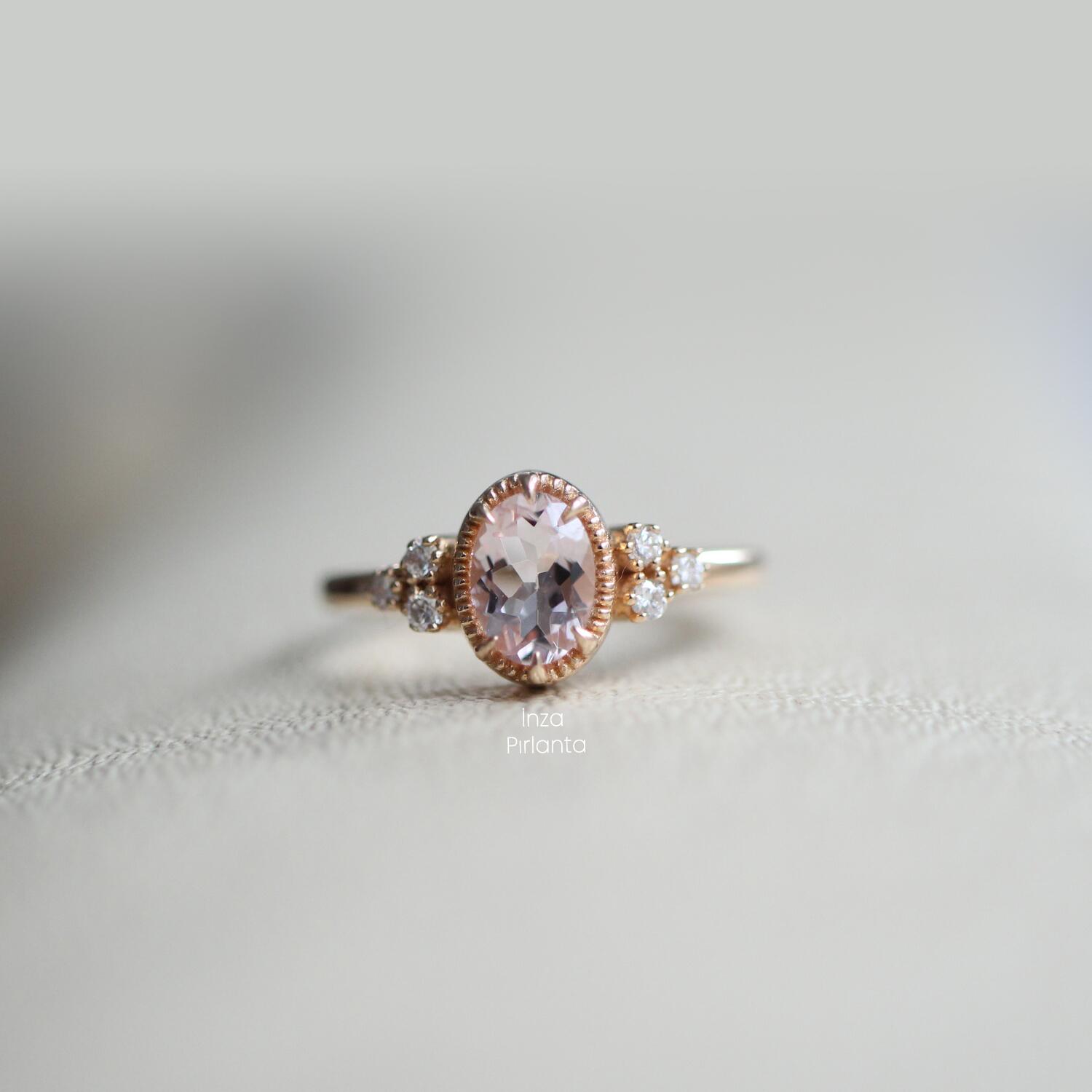 Vintage Design Morganite & Diamond Ring