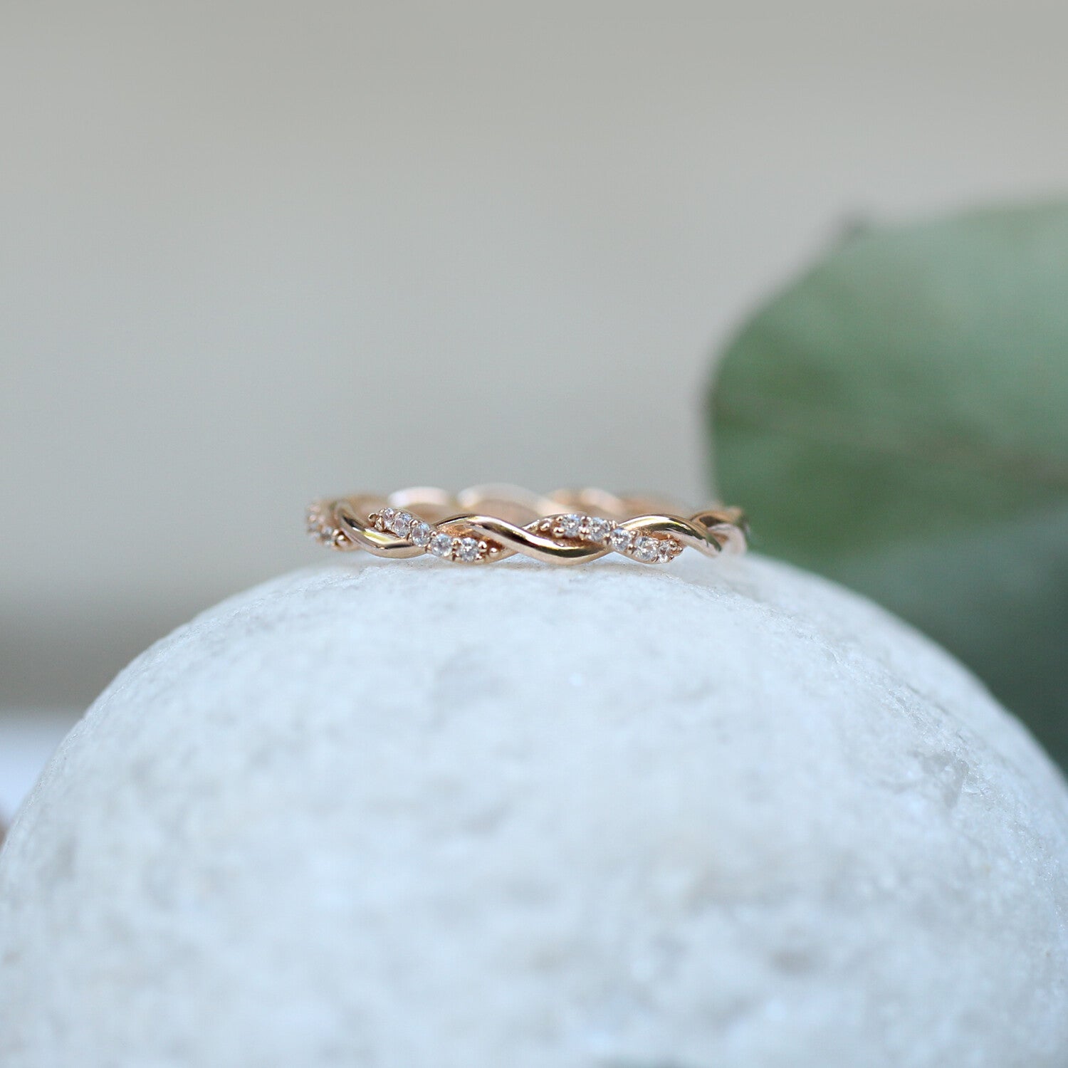 14K Gold Designer Diamond Twisted Wedding Ring